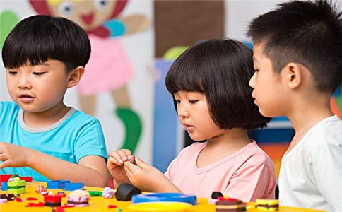 幼儿园师范学校说明公立幼儿园还是私立幼儿园更好